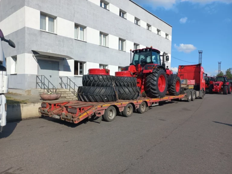 Перевозка трактора
